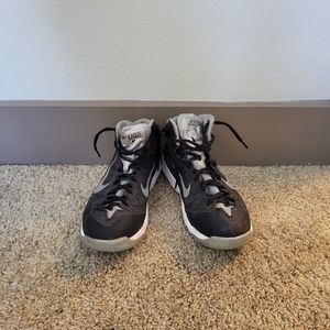 Nike Basketball shoes, 7y, black